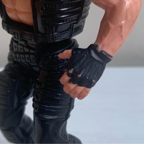 Vintage 1992 Terminator 2 Secret Weapon Arnold Schwarzenegger Figure - Picture 4 of 10